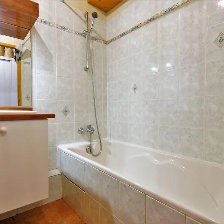 Studio L'espace Montagne-12 公寓 *